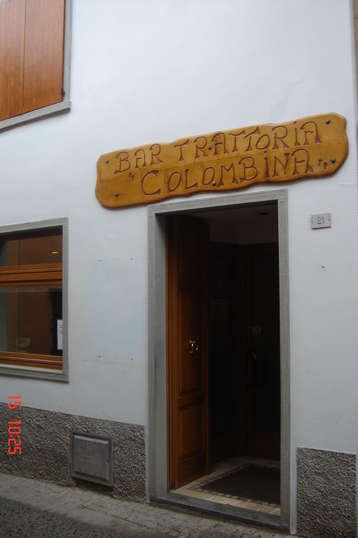 Bar Trattoria Colombina Affittacamere Bossico Extérieur photo